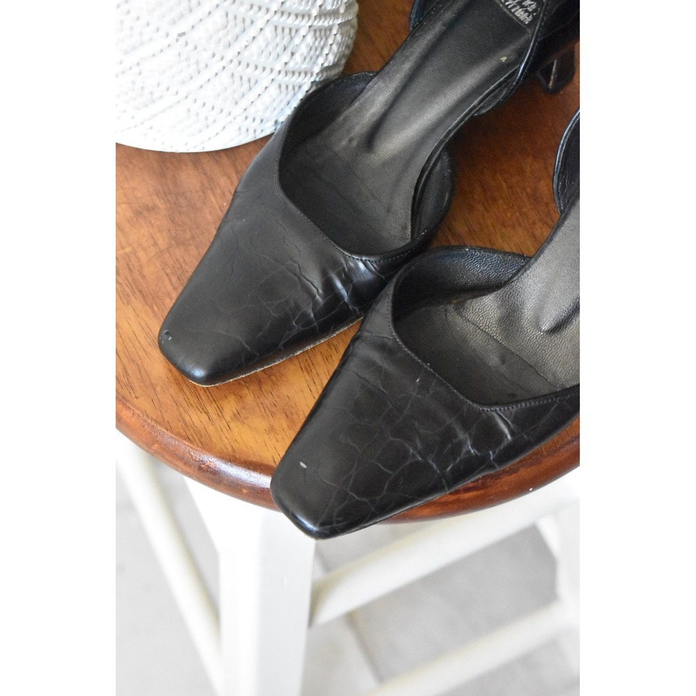 Stuart Weitzman Pumps Womens 6.5 Black Vintage Croc Embossed D'Orsay Square Toe - Picture 3 of 8